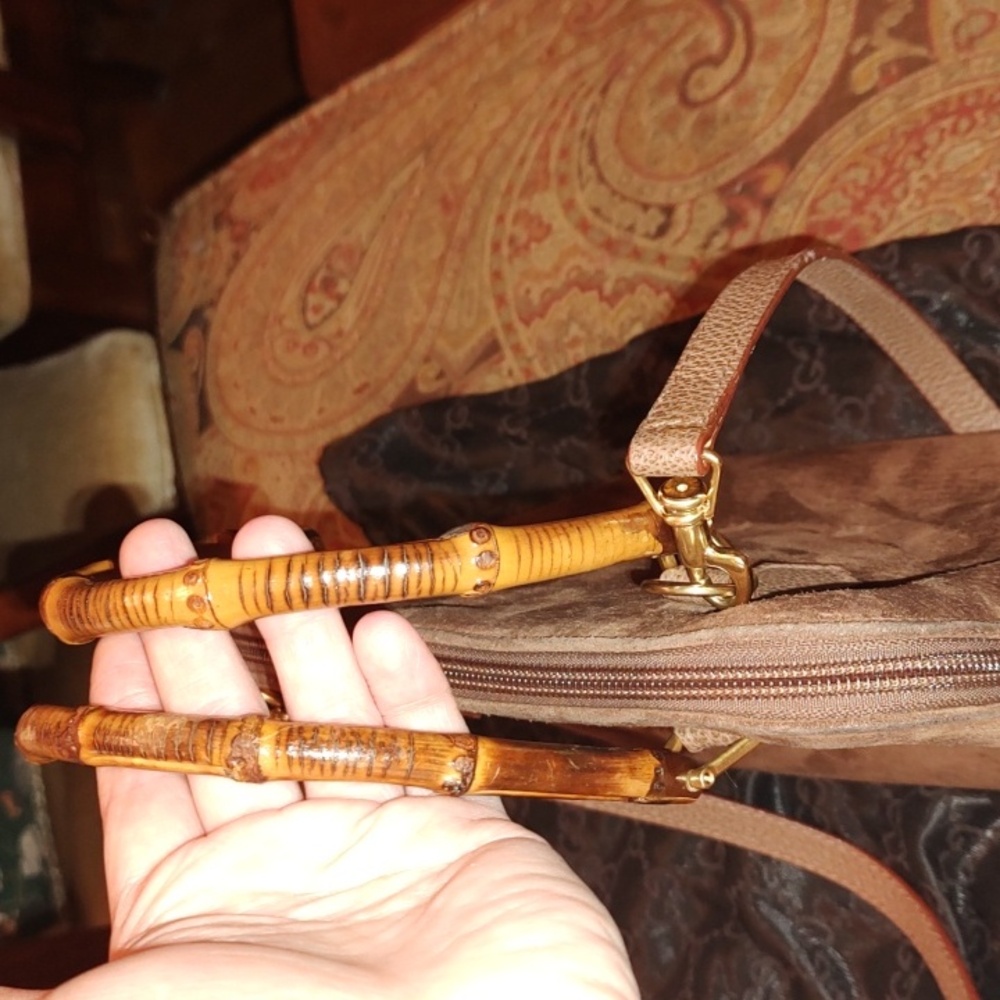Gucci Vintage Suede Mini Bamboo Crossbody 00028650290 $1,250 Retail EUC - Picture 8 of 16